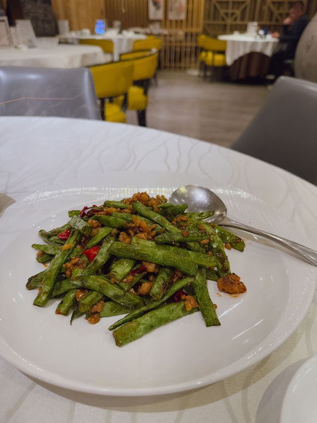 張公子高級粵菜：味蕾的極致享受！🥢🍽️