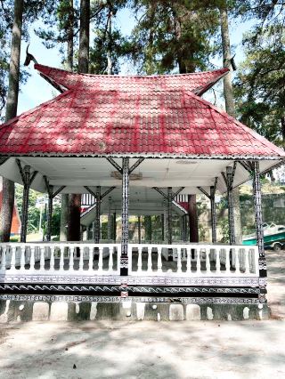 Pesanggrahan Bung Karno: A Hidden Gem Overlooking Lake Toba