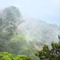 Cheonhwangbong, Outta Breath, In the Clouds, Lovin’ Life