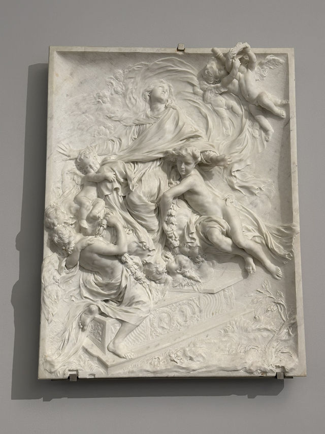 Impressive sculpture museum in Berlin