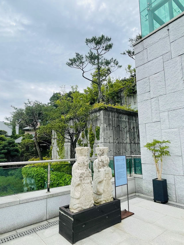 The Korean Stone Art Museum