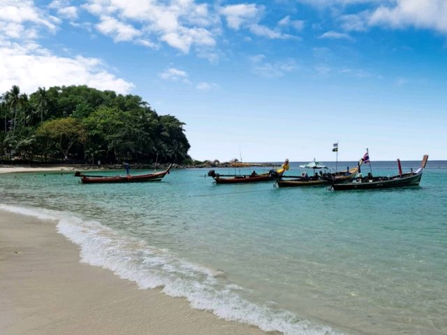 🌊 : Freedom Beach หาดฟรีดอม เที่ยวภูเก็ต