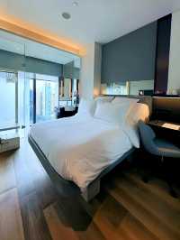 Comfort & Affordable Stay with a Tech Twist at YOTEL Singapore. 
