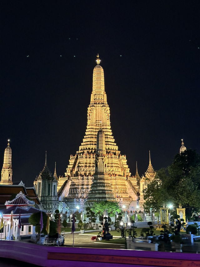 🇹🇭 방콕: 볼거리, 먹거리, 숙소까지 완벽한 매력적인 도시! ✨