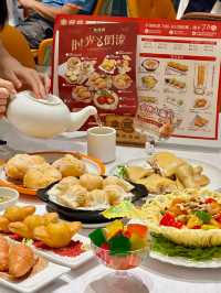 The Traditional Nostalgic “Dim Sum Trolley” Ritual Returns in GuangZhou!