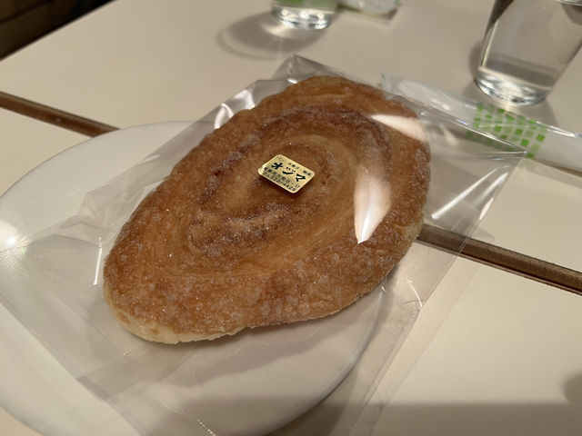 🍡 A Sweet Slice of the Past – Afternoon Tea at Ojima Pan-ten