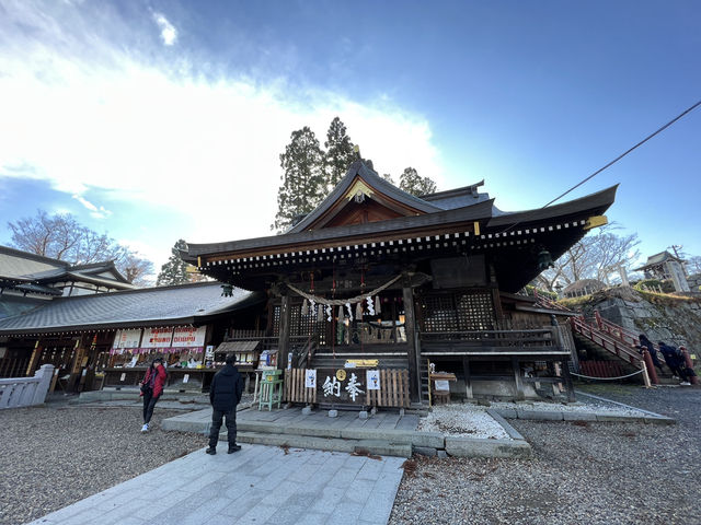 ⛩️ Tranquil and Revered – A Quiet Stop at Sakurayama Shrine