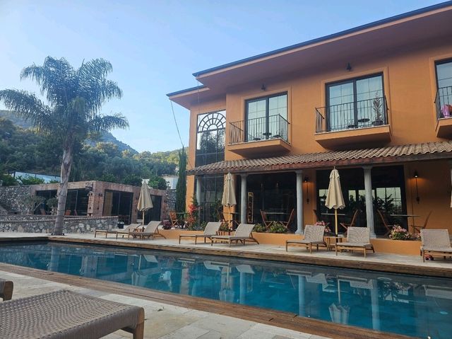 Beach and boutique hotels without the crowds and privetag
