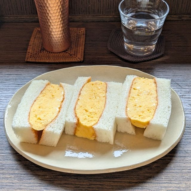 京都 | 百春，隱藏於巷弄二樓的靜謐咖啡店