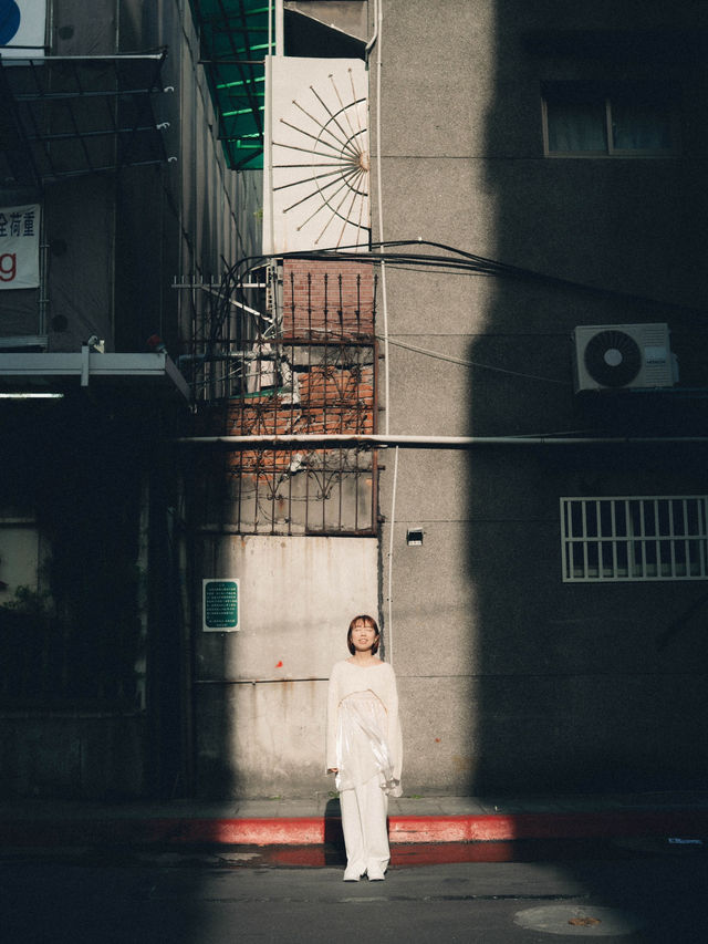 台北的午後日常｜延三夜市不是只有小吃，還有滿街陽光和蒜香