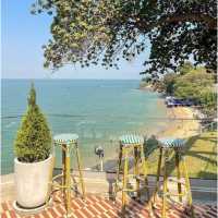 🏖️ Sunny Beach House – คาเฟ่ริมทะเล