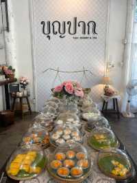 บุญปาก Thai Dessert & Tea