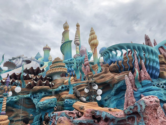 🎠🎢 雙樂園深度解析+2025年新規，高效玩轉童話王國
