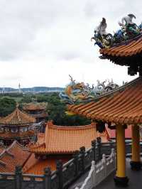 วัดกวนตู้ (Guandu Temple) วัดเก่าแก่ริมแม่น้ำ