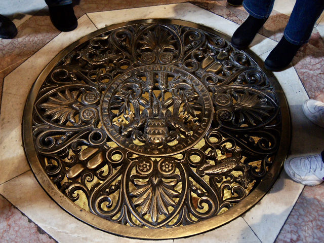 ⛪ Majestic and Moving: Saint Peter’s Basilica Experience