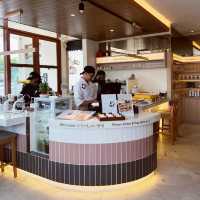 MUZI MATCHA CAFE 