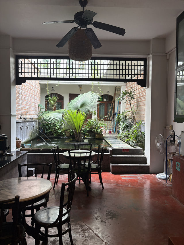 Boutique Guesthouse 99 Oldtown, Phuket