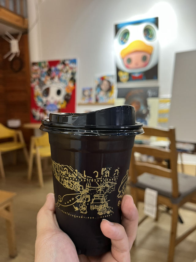 หยุดเวลาที่ “บางเวลา” จิบกาแฟ ชมงานศิลป์ ริมน้ำจัน