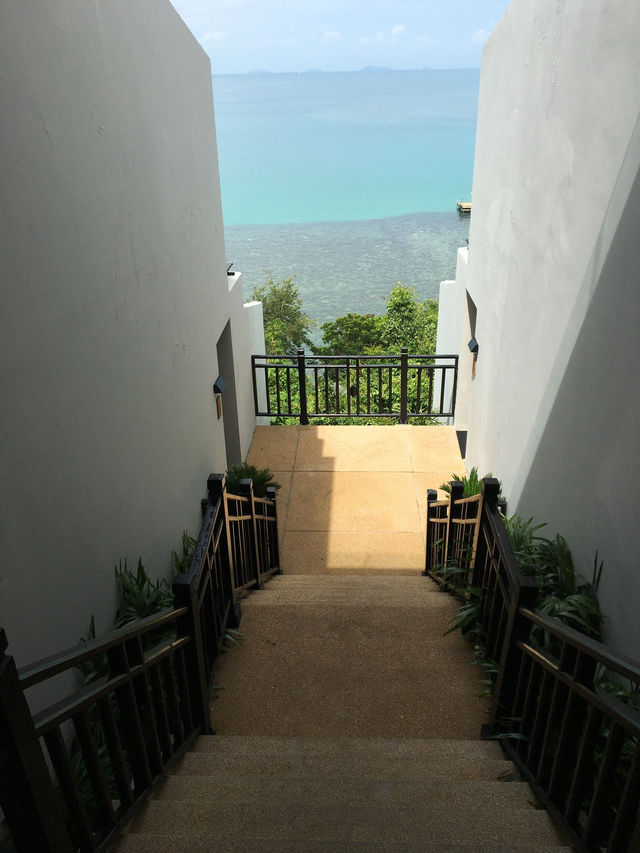 พักใจที่ InterContinental Koh Samui Resort