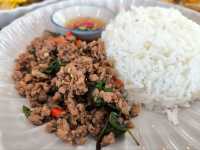 Homnoir หอมนัวร์ somtum&cafe 