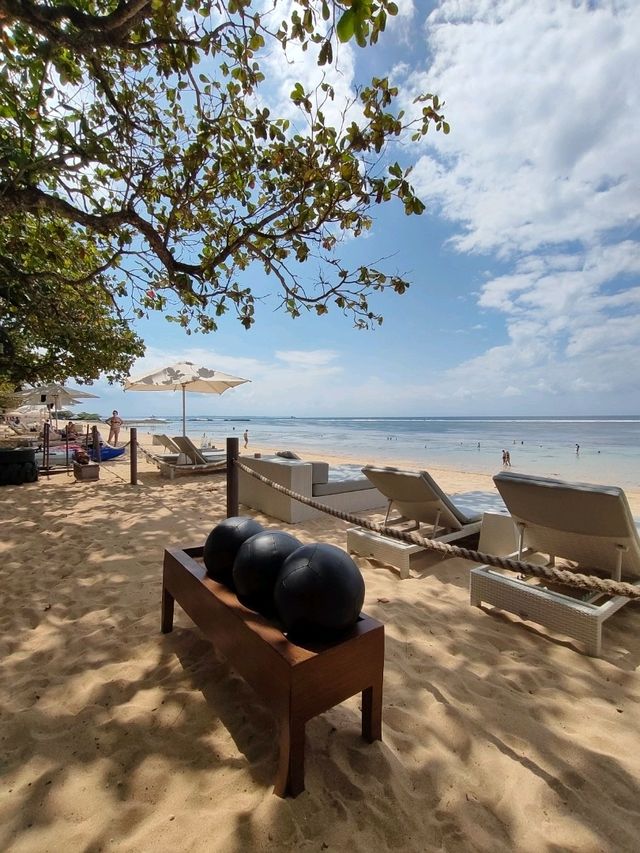 🔥 Beach Body, Bali Style: My Sweaty Love Affair with the Wooden Gym by Nusa Dua 🌴