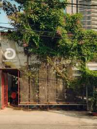 O Plant-based Bakery