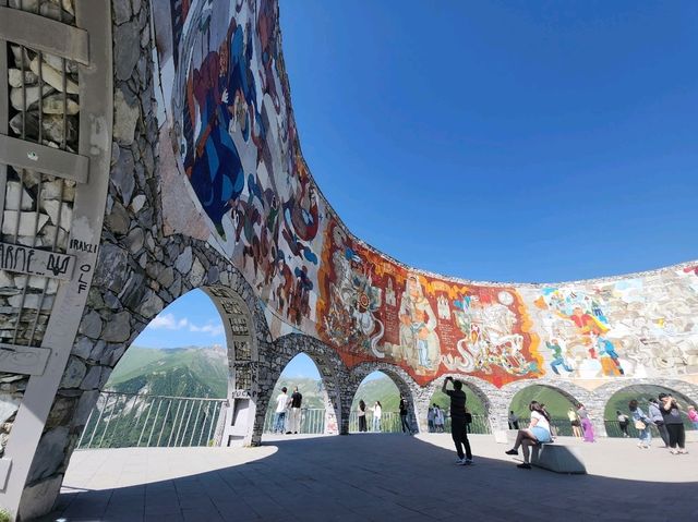 👸Russia-Georgia Friendship Monument 