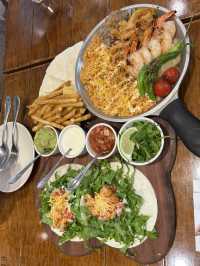 God Eat ร้านอาหารสไตล์เม็กซิกัน‑ฟิวชั่น