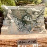 🕊️ Nagasaki Peace Park: A Solemn Tribute to Resilience and Hope