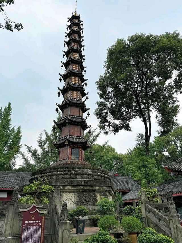 Discover Serenity and Culture at Wenshu Monastery in Chengdu