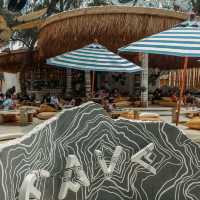 รีวิว Cave Beach Club – ร้านชิลริมทะเล
