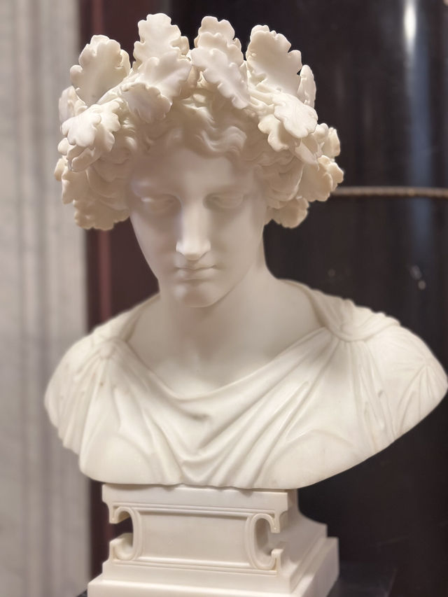 Alte Nationalgalerie: Where Prussian Ghost Paint Their Regrets (Bring Kleenex) Alte Nationalgalerie: Where Prussian Ghost Paint Their Regrets (Bring Kleenex)