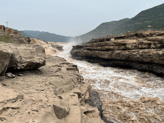 🌊 Hukou Waterfall — The Roaring Power of the Yellow River