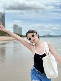 พาไปเดินเล่นชายหาด ของโรงแรม Ana anan กัน🌊