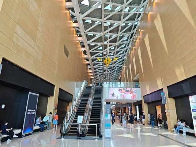 南台灣的會展新地標#高雄展覽館-高雄市前鎮區