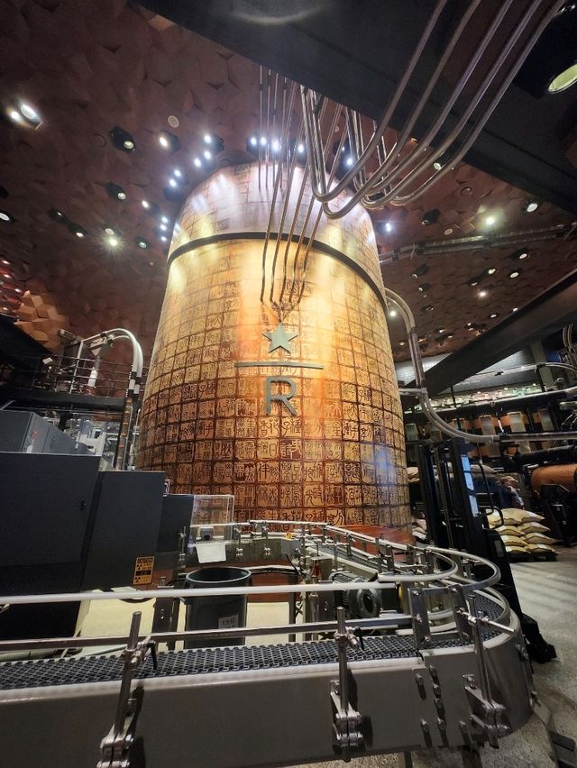 Starbucks Reserve Roastery Shanghai: The World’s Largest Coffee Wonderland