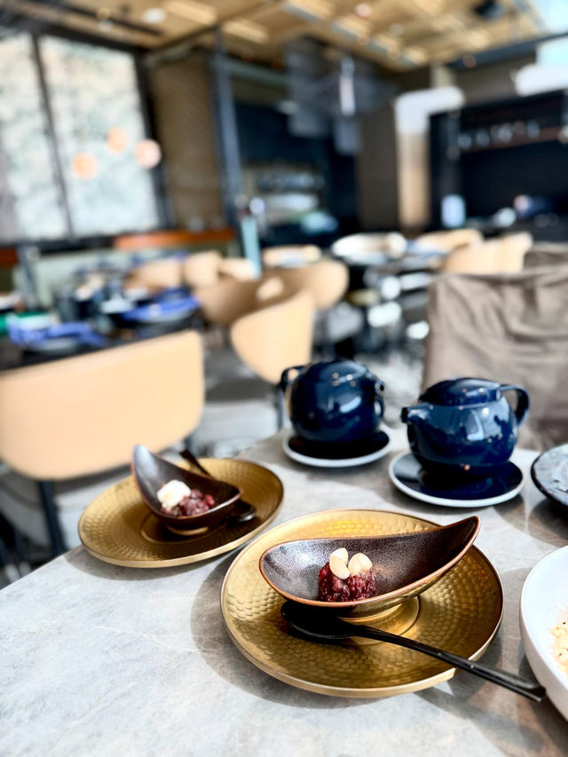 醉人維港美景💙 來一趟慢活的新派精緻中餐吧🍽  醉人維港美景💙 來一趟慢活的新派精緻中餐吧🍽