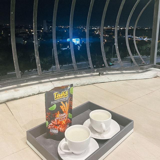 เช็กอิน Arita Rivera Hotel ที่พักสุดชิลพร้อมวิวสวย