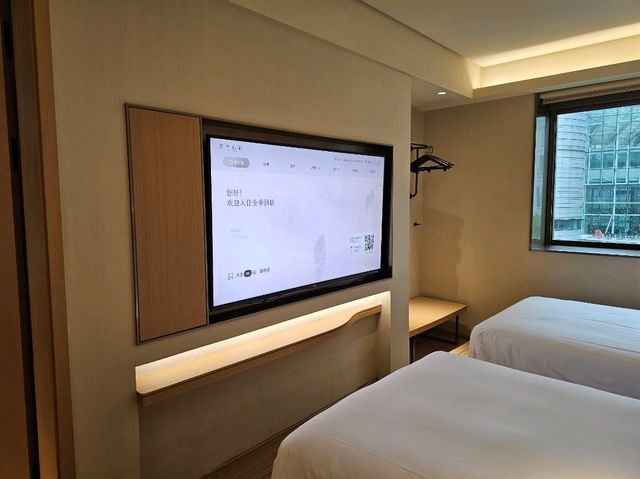 รีวิว Ji Hotel (Shanghai People's Square Branch) รีวิว Ji Hotel (Shanghai People's Square Branch)