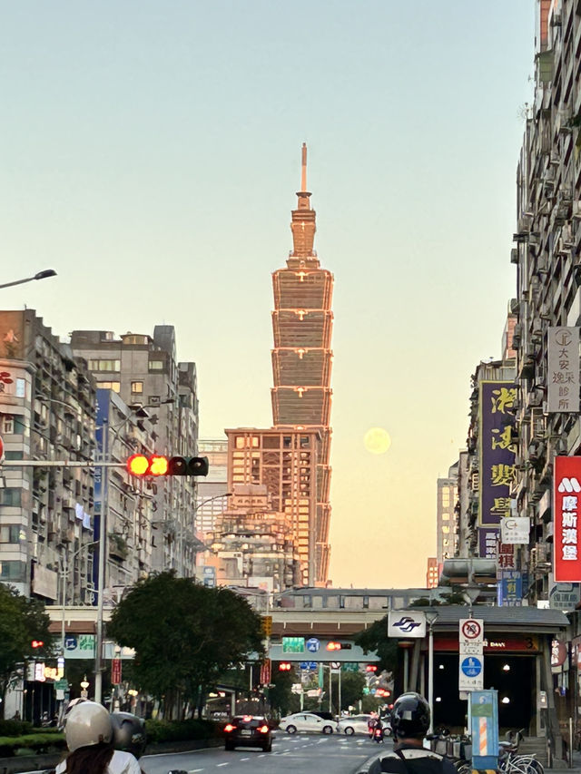 ✨ 台北跨年推薦活動：在君悅派對迎接新年