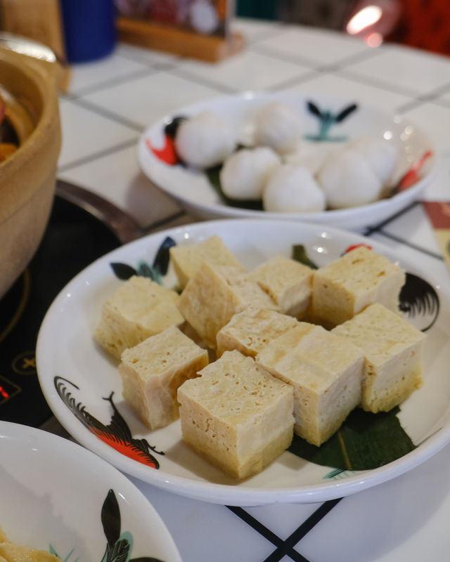 香港味滿滿惹味雞煲