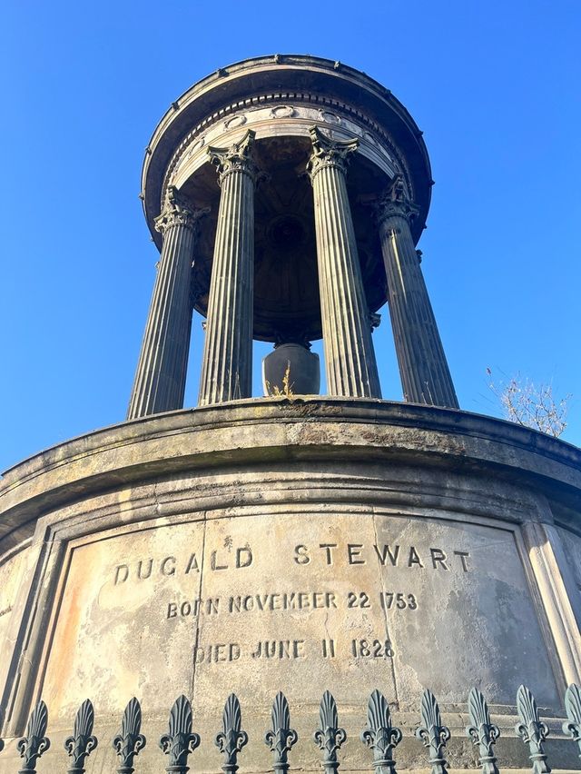 Dugald Stewart Monument: Edinburgh’s Timeless Balcony