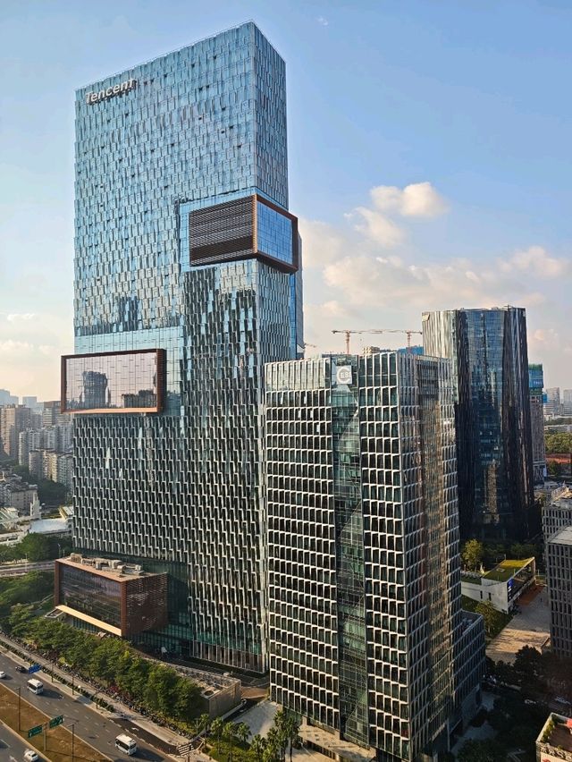 高樓遠望城市風景盡收眼底