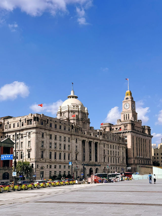 Skyline dreams in Shanghai Skyline dreams in Shanghai
