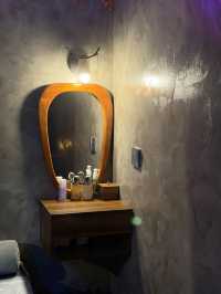 深圳關口旁的星座主題按摩