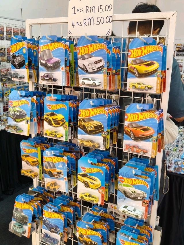 🇲🇾Attn: Toys Lovers!😮Komtar JBCC Collectors Market