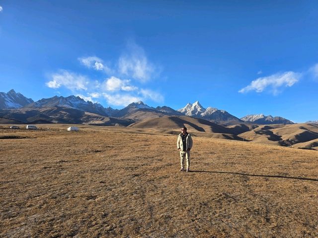 “ดวงตาเก๋อเนี่ย” (Eye of Genie) “ดวงตาเก๋อเนี่ย” (Eye of Genie)