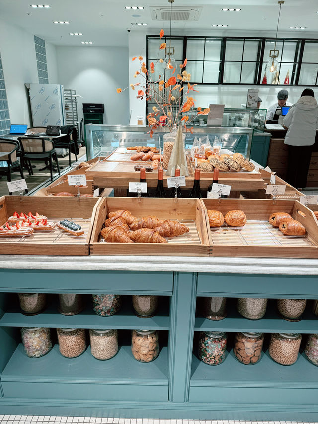 강동 새로운 베이커리 카페 추천🩵