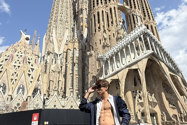 建築 バルセロナ 写真集 Barcelona　1980- 芸術の街、バルセロナ。 | Trip.com バルセロナ