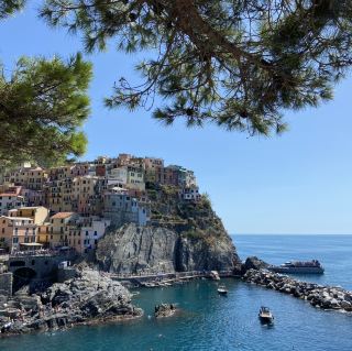 Cinque Terre, Italy | It's so beautiful it feels like stepping into a fairy tale.